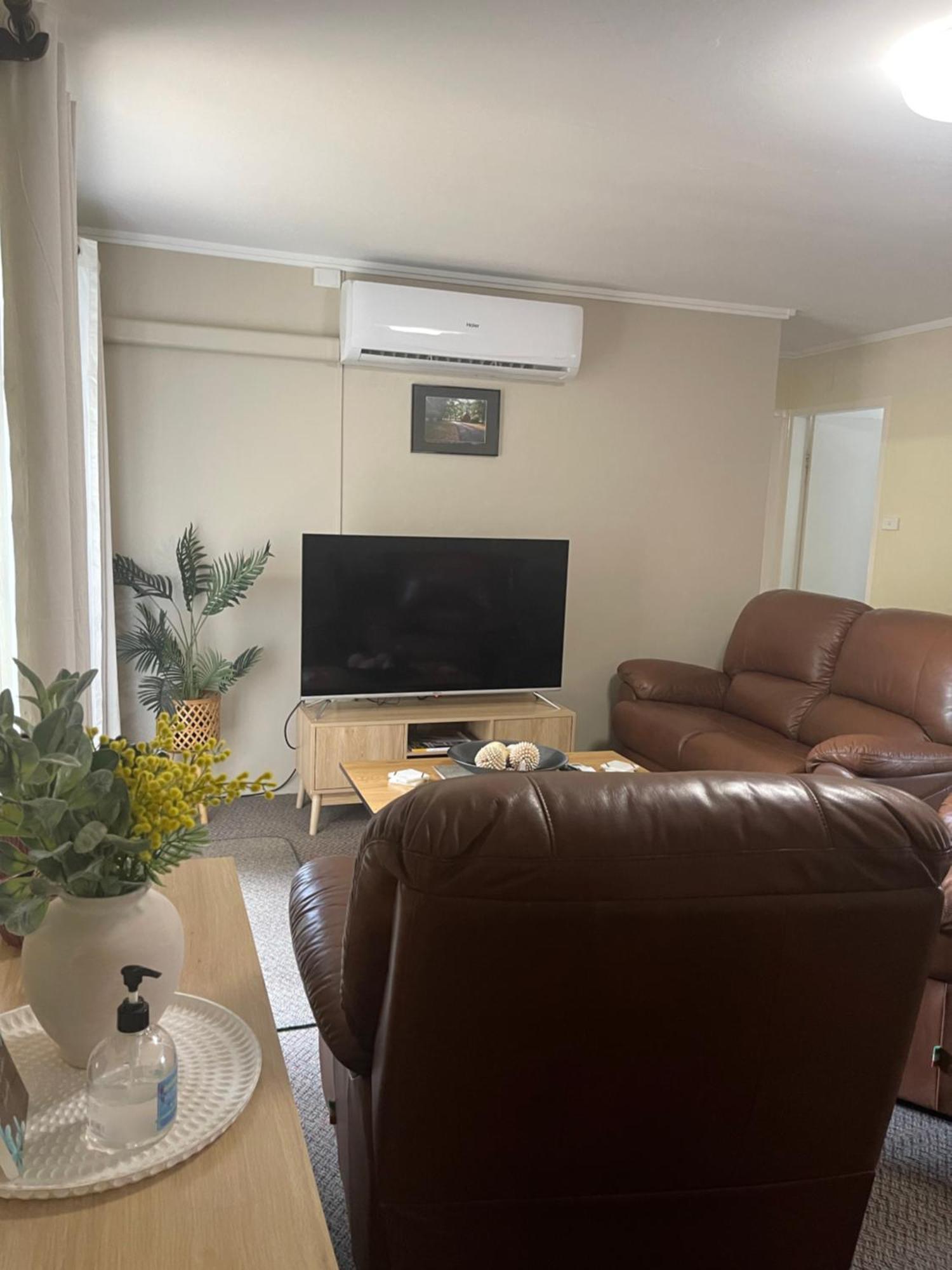 Westwood Motor Inn Armidale Bagian luar foto